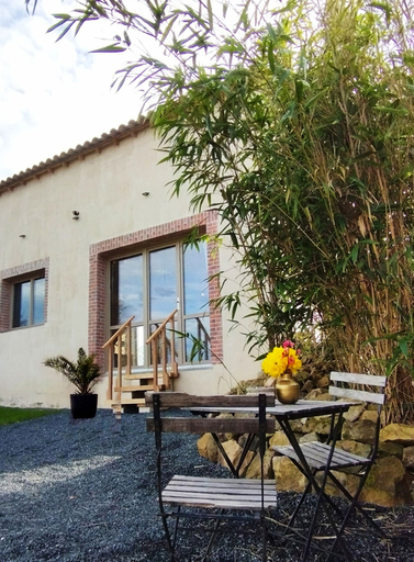 Exterior & Views 2, Maison avec hammam privé en option - Maison Mandala, Loire-Atlantique