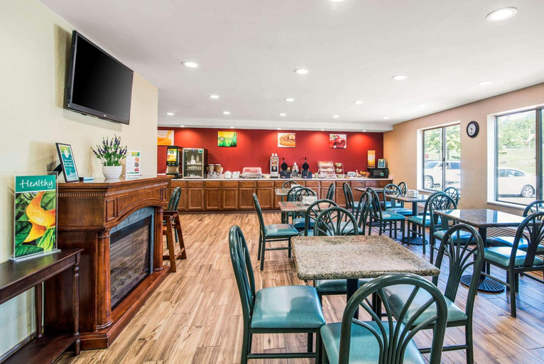 Food & Drinks 5, Quality Inn Loudon-Concord, Merrimack