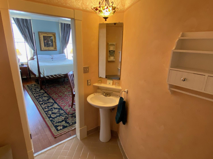 Bathroom 1
