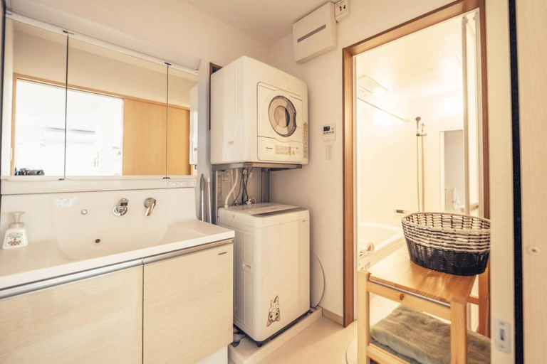 Bathroom 2, Kurisu1 Warm New Design 9 ppl Family House, Osaka