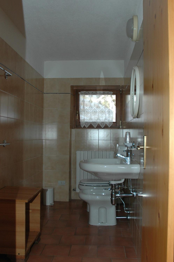 Bathroom, Valdigiust, Sondrio