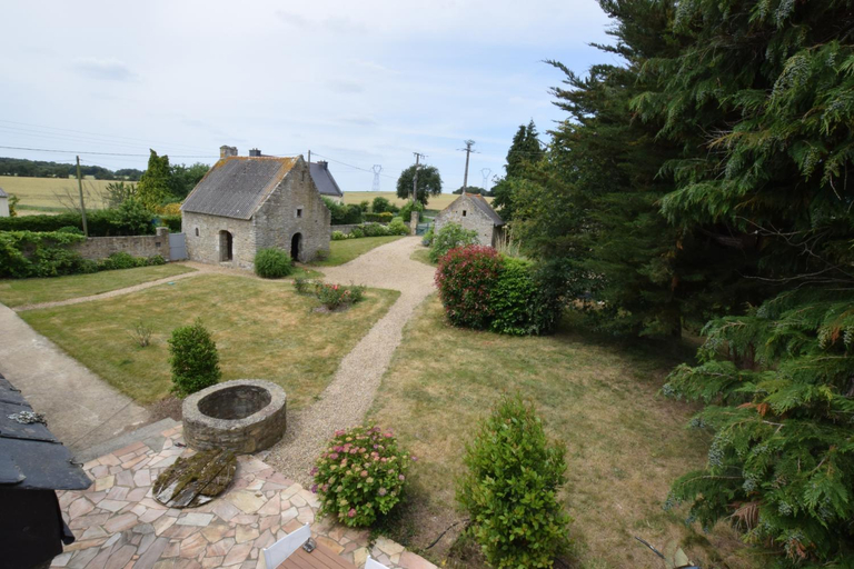 Others 2, Domaine Uraveni, Morbihan