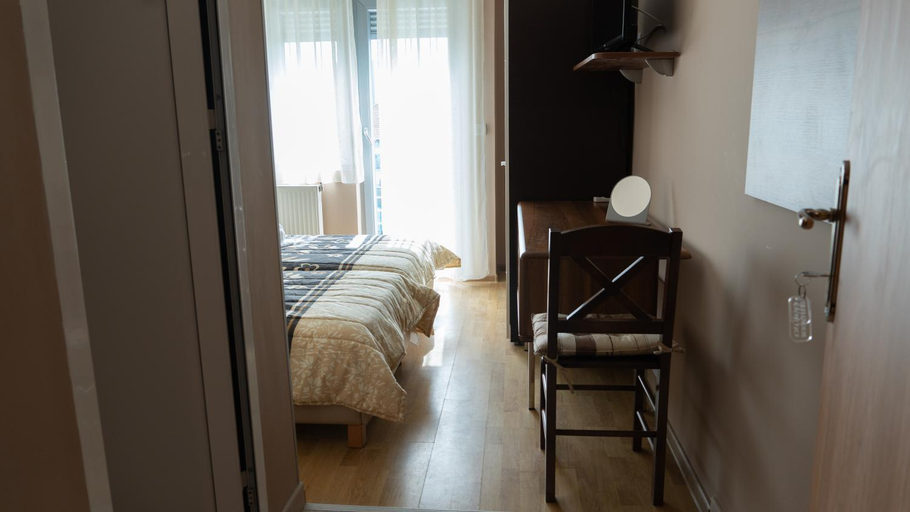 Others 5, Casablanca City Center Private Parking, Niš