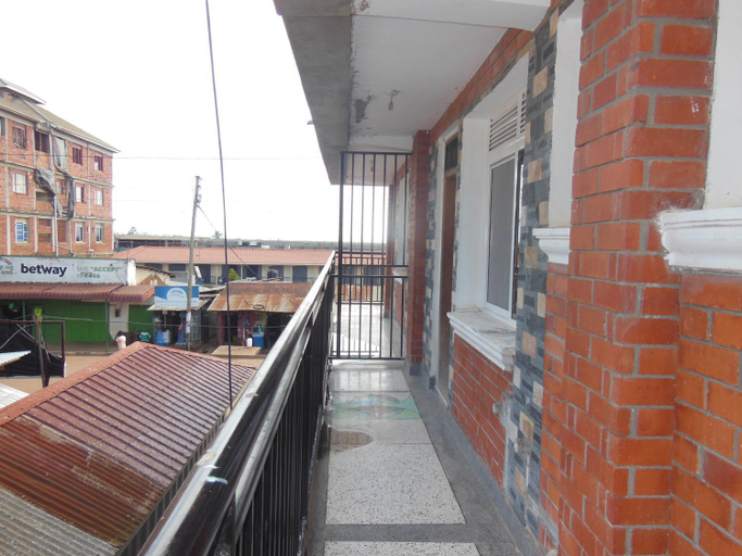 Others 5, Psalms Motel, Entebbe