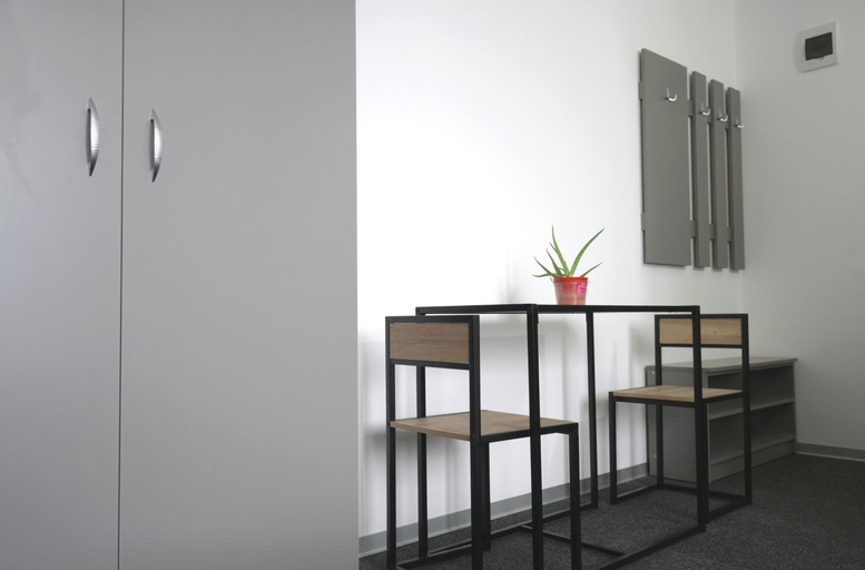 Others 4, Luana Airport Apartments #8, Otopeni