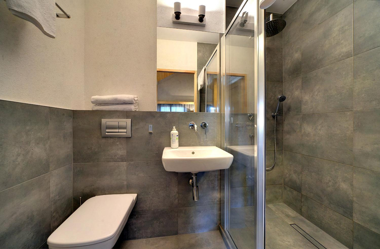 Bathroom, Dom Gorski, Jelenia Góra