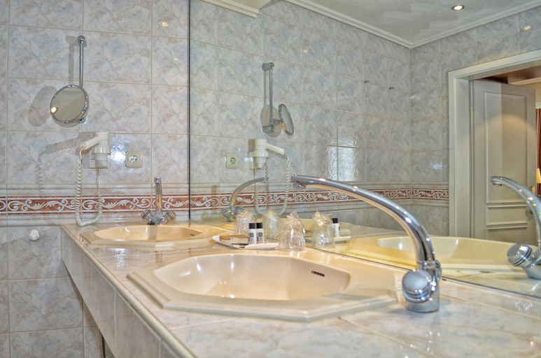 Bathroom 3, Horchem Hotel-Restaurant-Cafe-Bar, Städteregion Aachen