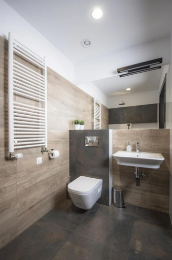 Bathroom 2, Apartamenty D20, Rybnik City
