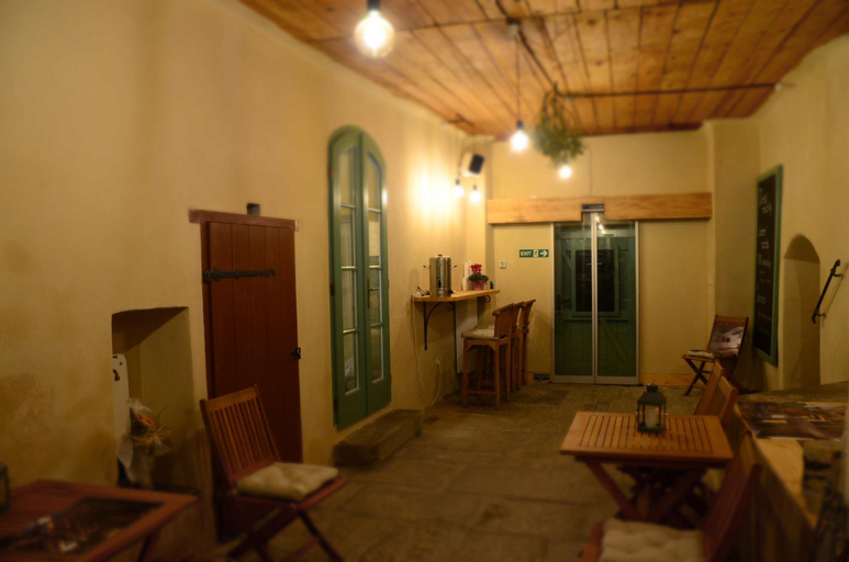 Public Area 1, Kap Cafe, Český Krumlov