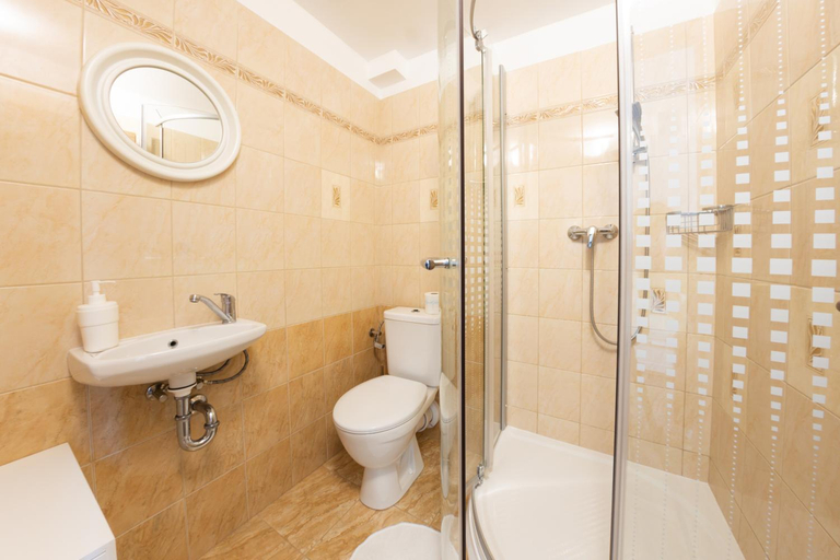 Bathroom 4, Hotel Konopiste Nova Myslivna, Benešov