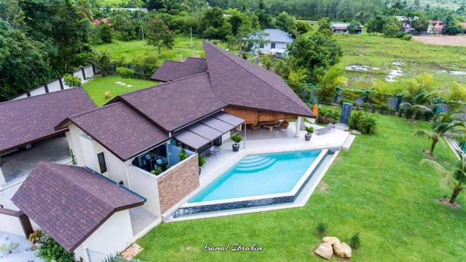 Sport & Beauty 5, Sunset Valley Holiday Houses, Langkawi