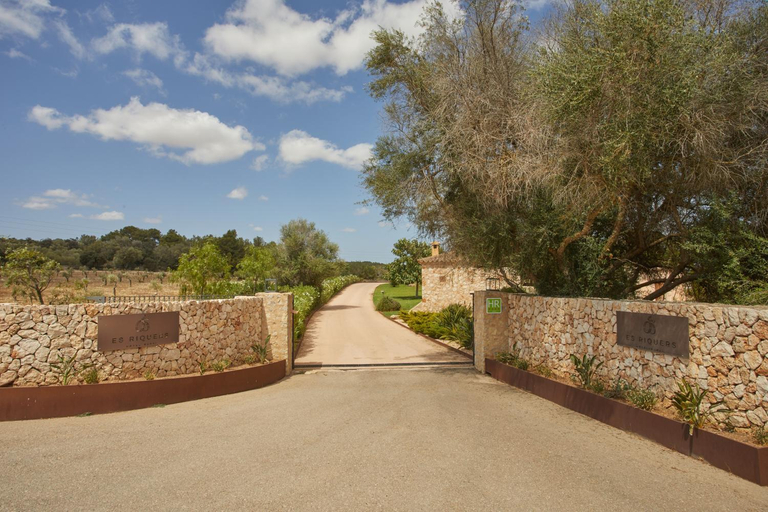 Public Area, Hotel Rural Es Riquers, Baleares