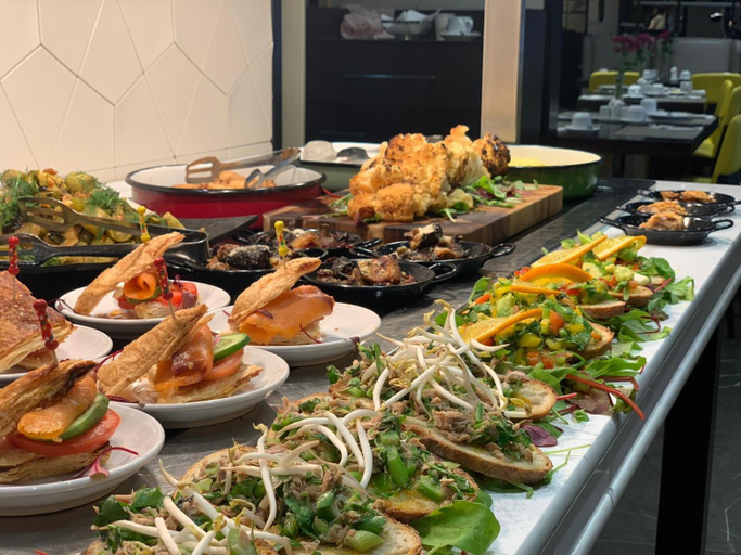 Food & Drinks 4, Golden Crown Haifa Hotel