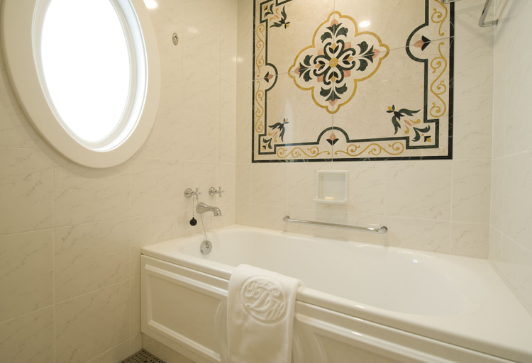 Bathroom 4, Tokyo Disneyland Hotel, Edogawa
