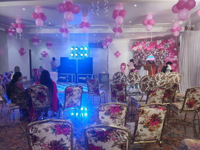 Business Facilities 5, MR Jaiswal DharmShala, Sultanpur