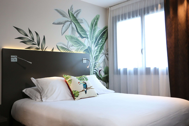Bedroom 12