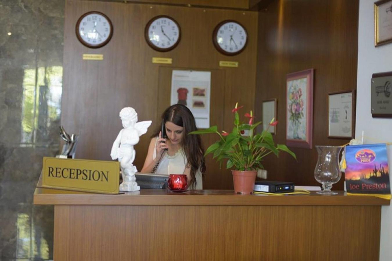 Public Area 3, Perla Hotel, Pogradecit