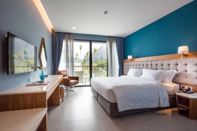 Bedroom 6