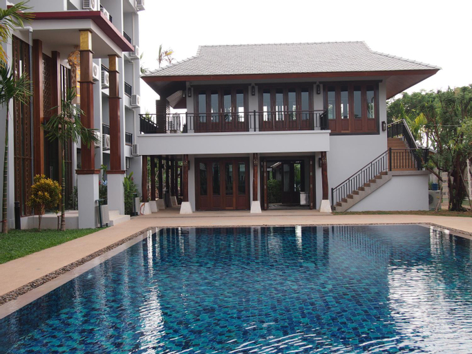 Swimming Pool 16