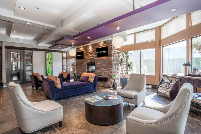 Public Area, Sandman Hotel Penticton, Okanagan-Similkameen