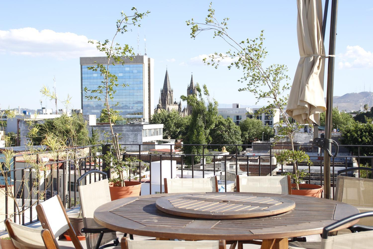 Food & Drinks 5, Suites Chapultepec, Guadalajara
