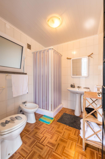 Bathroom 3, Quinta Minuvida, Ribeira Grande