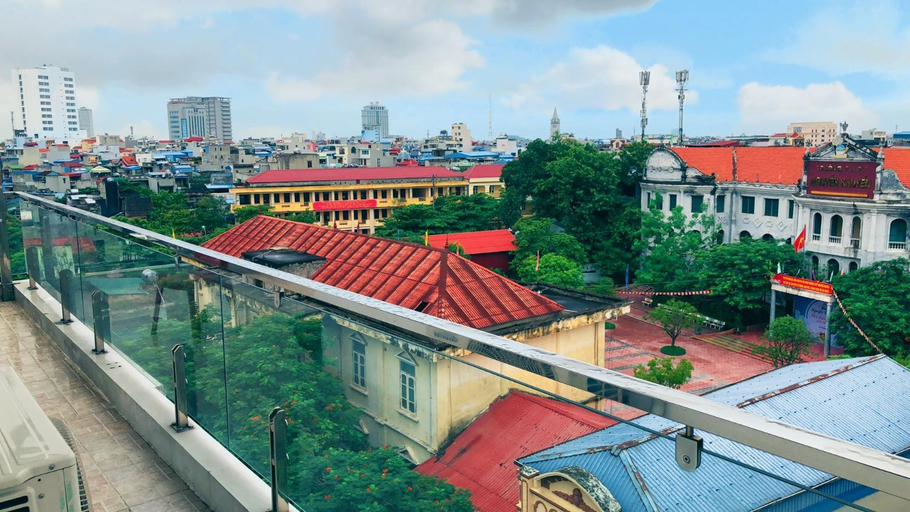 Others 5, Ruby Hotel, Nam Định