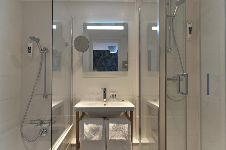 Bathroom 4, Hotel Mercure Paris Saint Cloud Hippodrome, Hauts-de-Seine