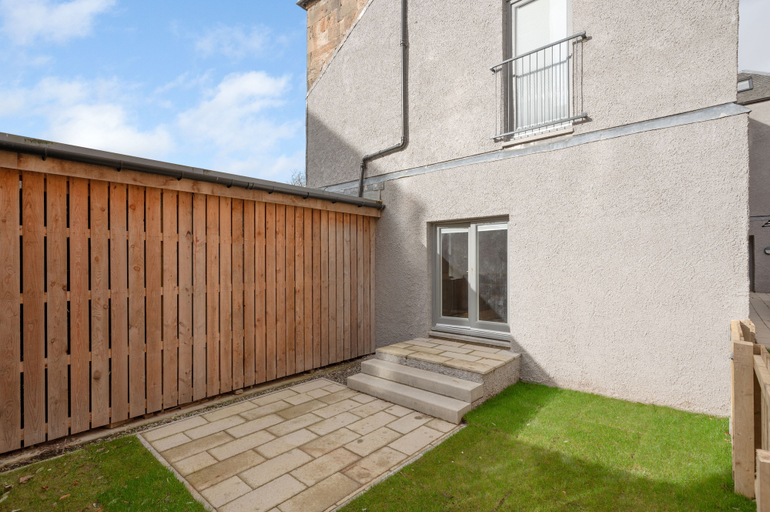 Exterior & Views 2, 312 Reid's Corner - by Stay Dunfermline, Fife