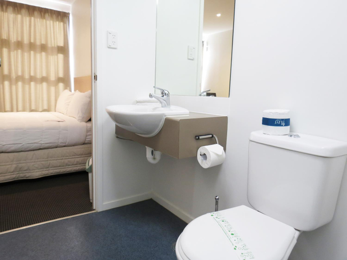 Bathroom 4, Tetra Serviced Apartments by Nesuto, Waitakere