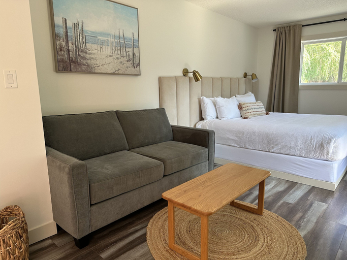 Bedroom 4, Lakeside Villa & Nordic Spa, Okanagan-Similkameen