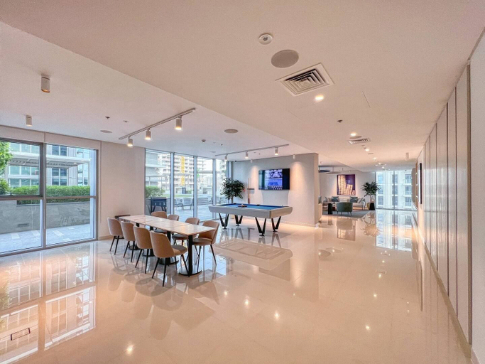 Food & Drinks, Sea view 2BR Beach Isle, Dubai