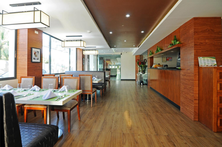 Food & Drinks 5, 717 Cesar Place Hotel, Tagbilaran City