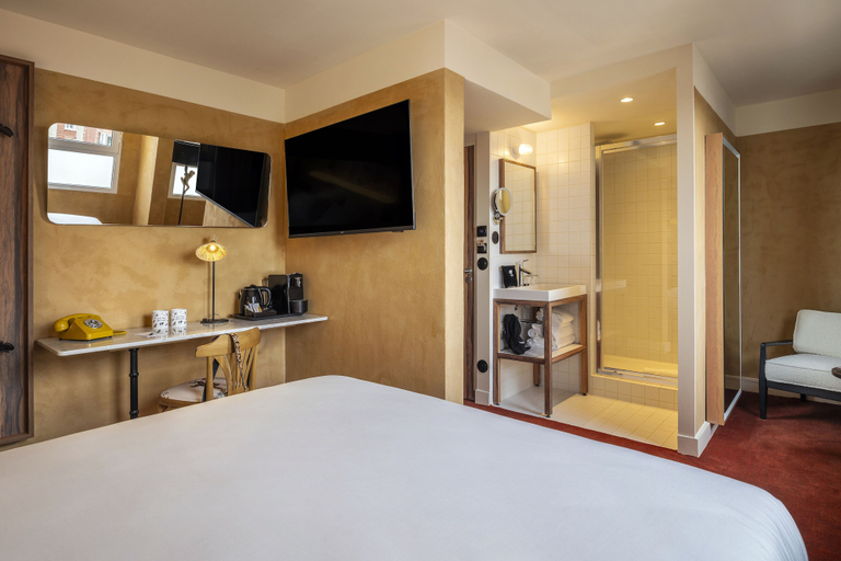 Bedroom 2, Kopster Hotel Paris Porte de Versailles, Paris