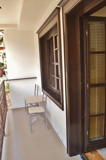 Others 5, Villa Dudanov