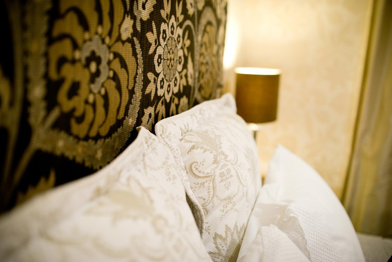 Bedroom 2, Silverstream Lodge, Selwyn