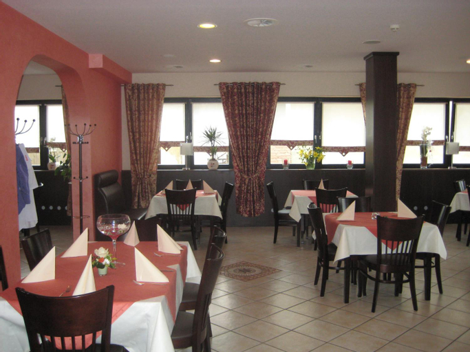 Food & Drinks 2, Bliestal Hotel, Saarpfalz-Kreis