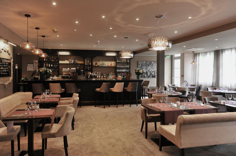 Food & Drinks 5, Hotel Mercure Paris Saint Cloud Hippodrome, Hauts-de-Seine
