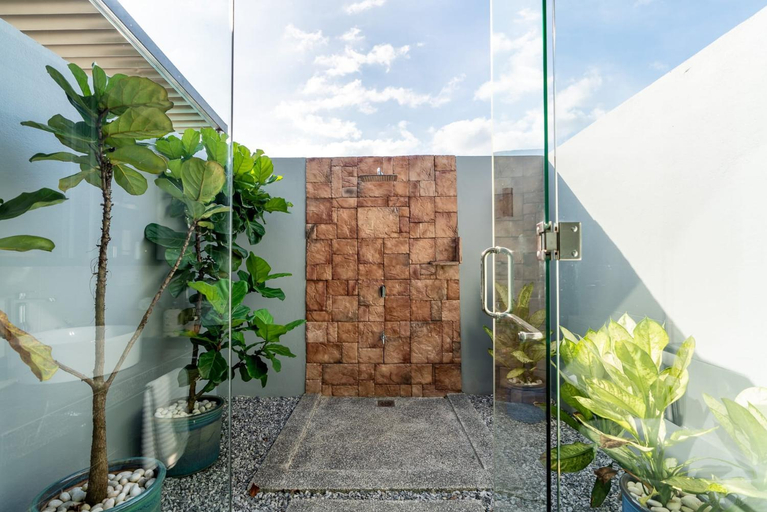 Bathroom 4, Sunset Valley Holiday Houses, Langkawi