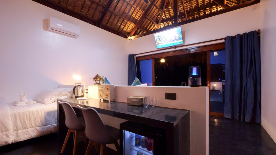 Bedroom 3, Bebeladan Beach Resort, El Nido