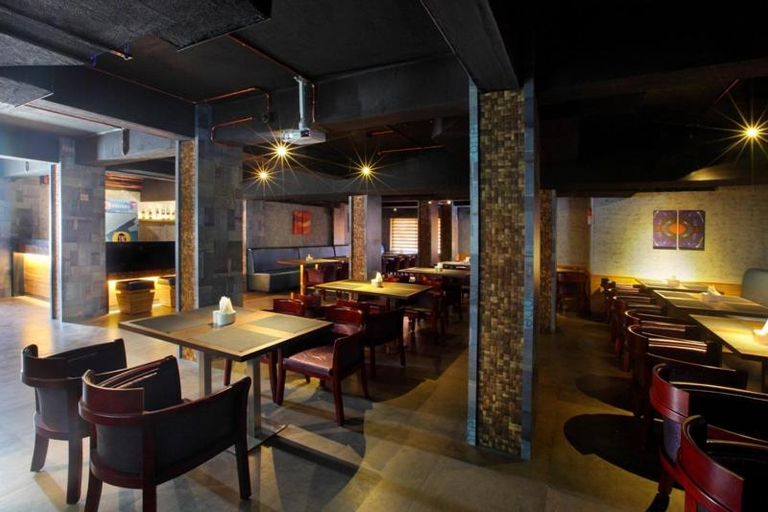 Food & Drinks 4, Park Residency, Kozhikode