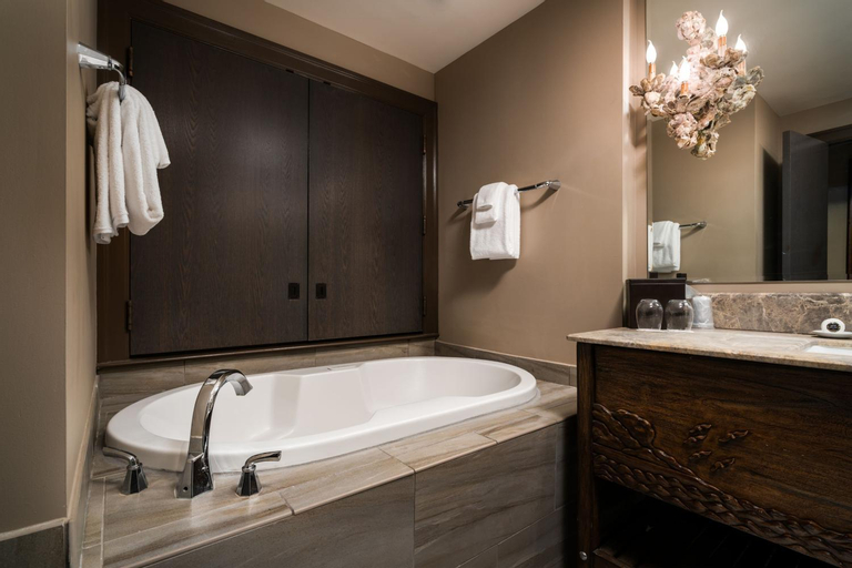 Bathroom 1