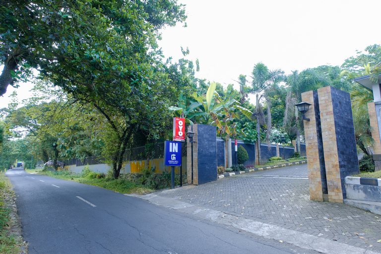 Exterior 1, OYO 93774 Khaira Kos Dan Penginapan, Tapin