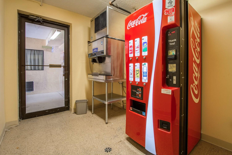 Facilities 3, Motel 6 Ashland, OH, Ashland