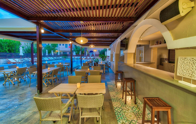 Food & Drinks 4, Natalie Hotel, Ionian Islands