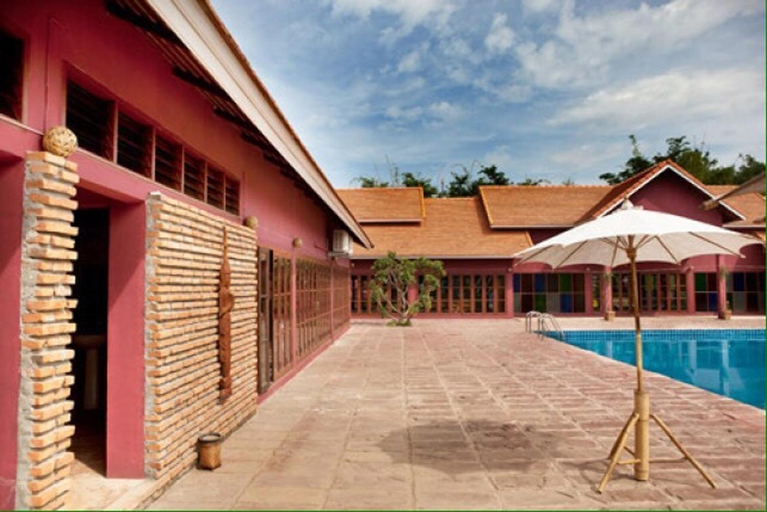 Swimming Pool 7