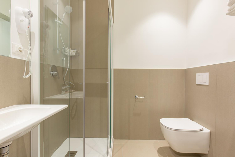 Bathroom 3, B&B Open Doors Verona, Verona