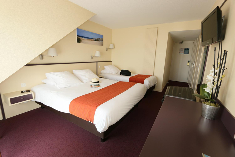 Bedroom 2, Albatros, Morbihan