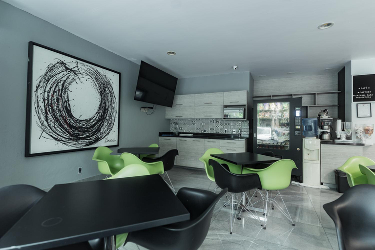 Food & Drinks 4, HOTEL LEMON GREEN -Zona Expo Frente al Centro de Convenciones, Guadalajara