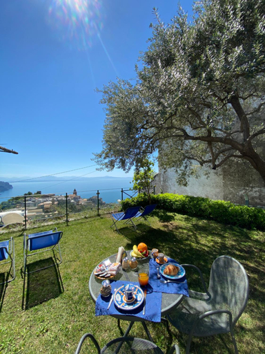 Others 5, Al Borgo Torello, Salerno